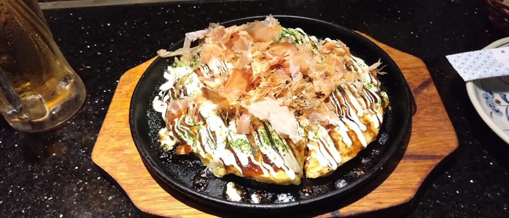 【ベトナム日本食】ハノイでお好み焼き 千房 CHIBO キンマー店　キムチ豚玉