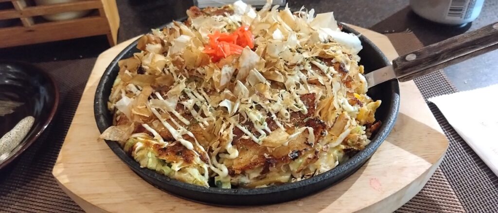 【ハノイ日本食】日本大使館横のお好み焼き屋さん はな